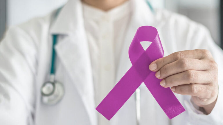 Боротьба проти раку: як війна вплинула на лікування онкології в Україні?