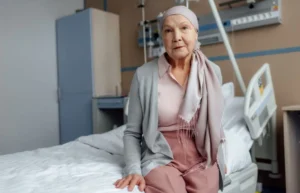 Жінка у лікарні