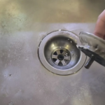 забилась раковина