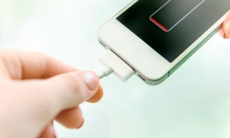 зарядка смартфона