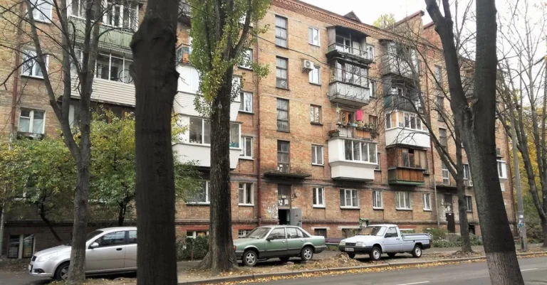 законопроєкт про знесення хрущовок